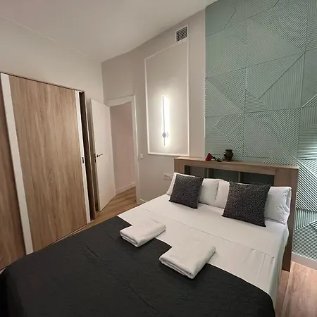 Apartament La Cueva Del General *