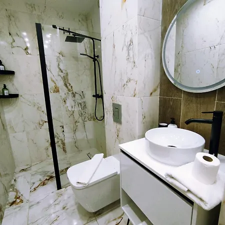 La Cueva Del General * Alicante